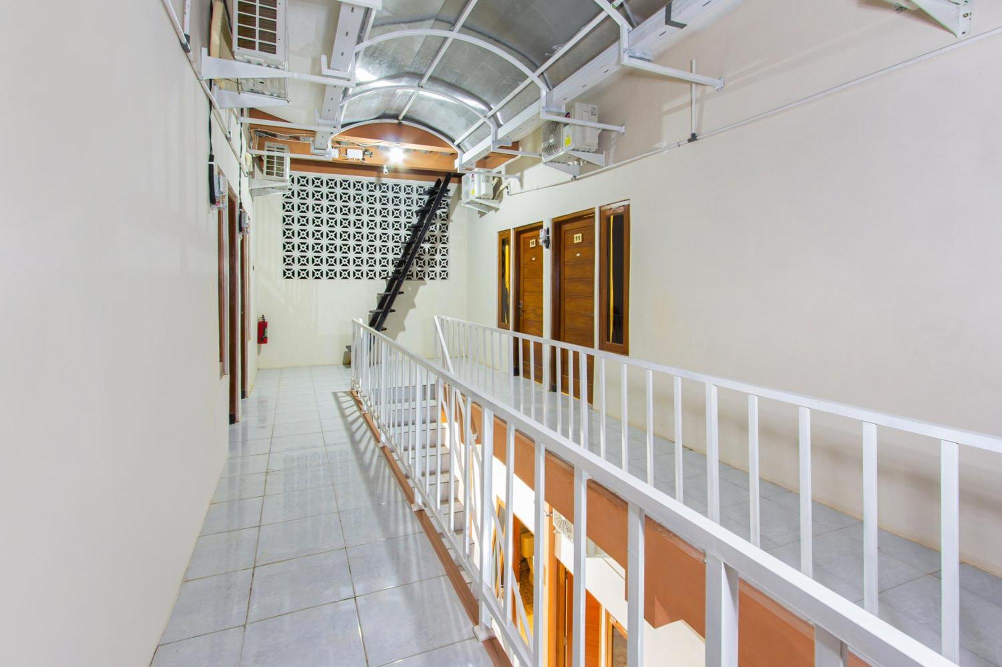 Salakan Oyo 1718 Homestay Wak Gobenk מראה חיצוני תמונה